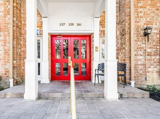 361 N Post Oak Ln APT 131, Houston, TX 77024