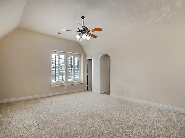 5845 Tuleys Creek Dr — Photo 6