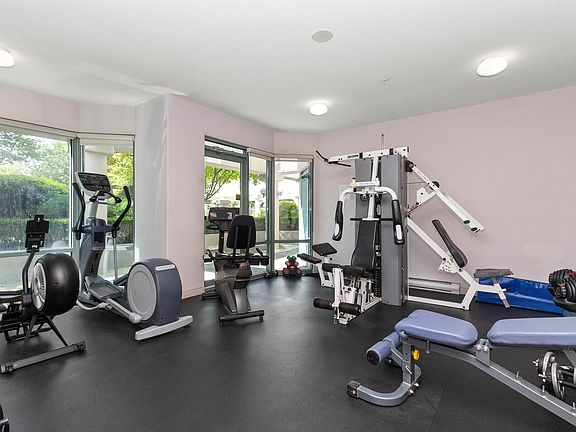 5th image of 33065 Mill Lake Rd #1202