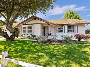 990 Nonchalant Dr, Simi Valley, CA 93065