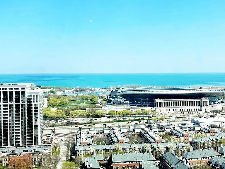 1400 S Michigan Ave #XX — Photo 4
