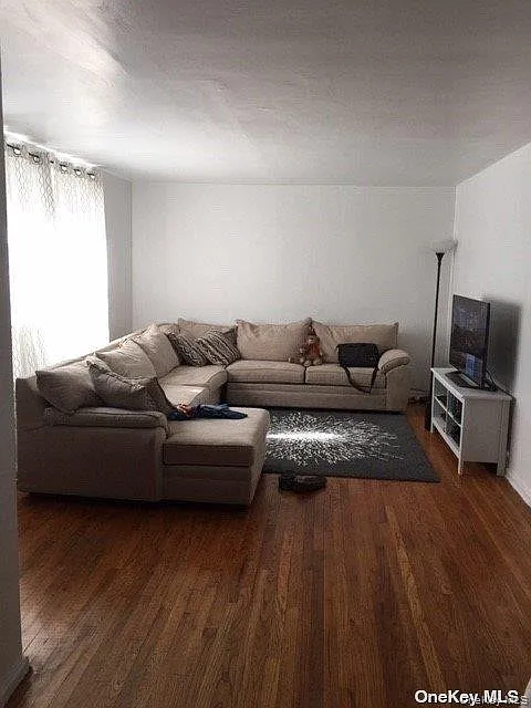 2 bed, 1.0 bath, 750 sqft, $2,695 — Photo 4