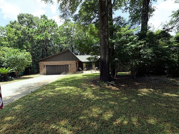 2nd image of 2419 Rocky Shores Dr