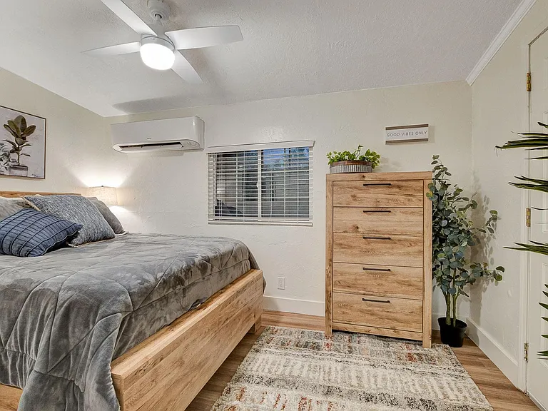 3916 Vegas Dr #1-A — Photo 26
