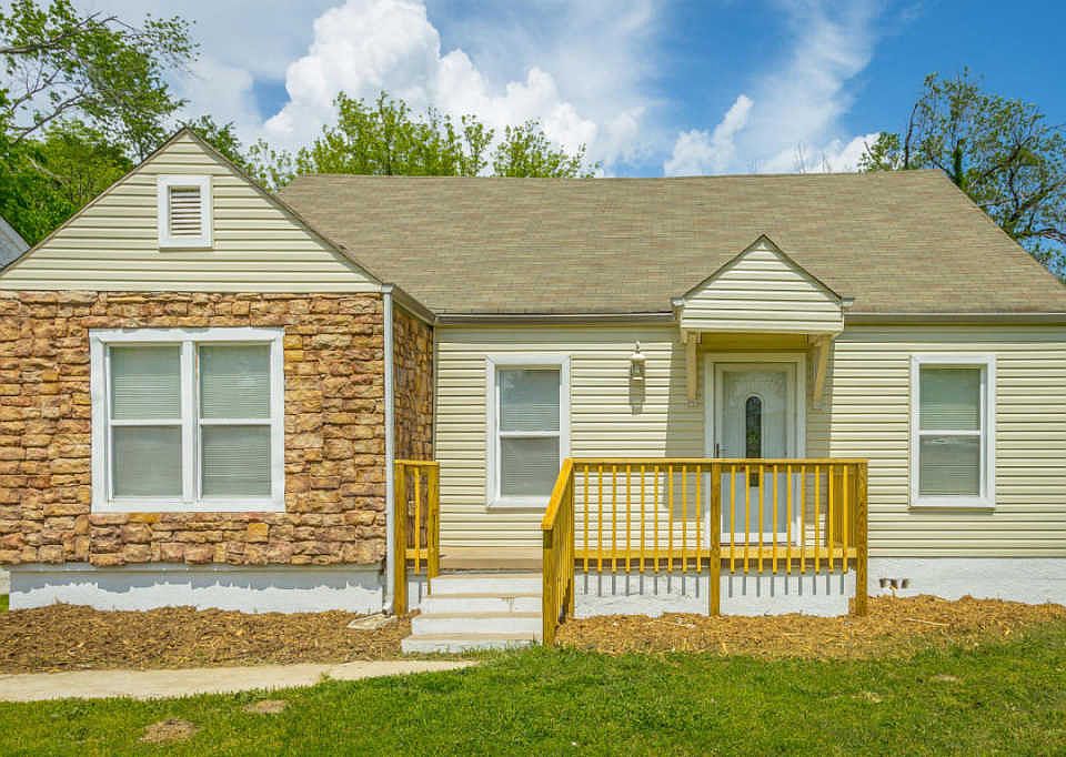 1st image of 4617 Montview Dr
