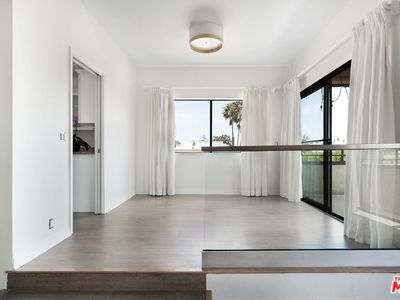 817 10th St UNIT 205, Santa Monica, CA, 90403