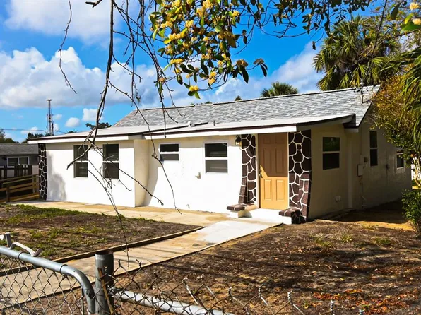 426 S Disston Ave, Tarpon Springs, FL 34689