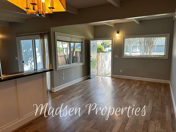 3rd image of 2925 Godman Ave #2