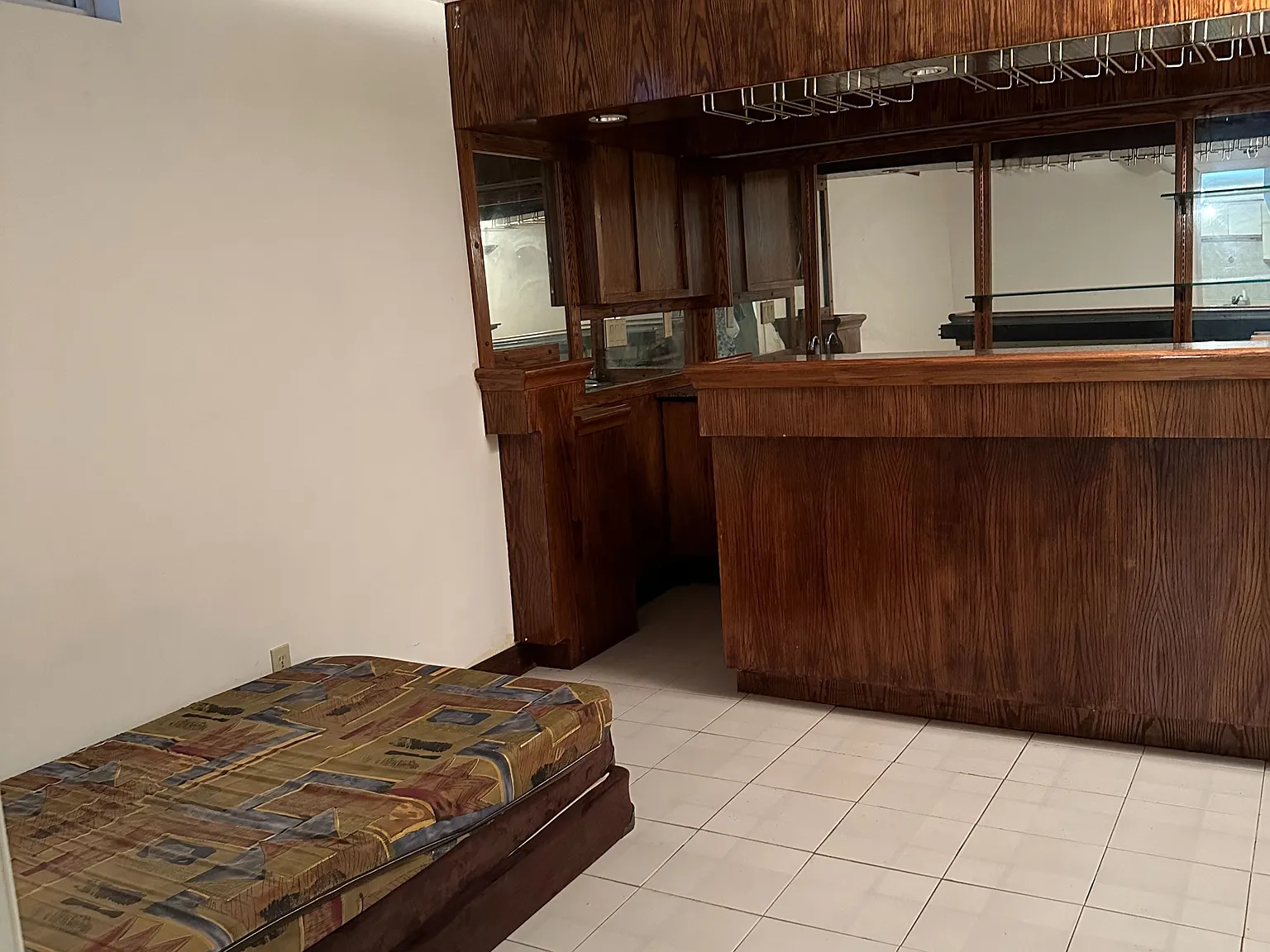1 bed, $750 — Photo 2