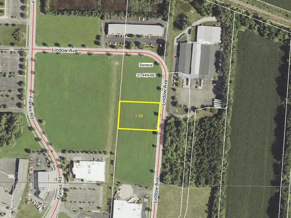 5 Lindow Ln, Marengo, IL 60152