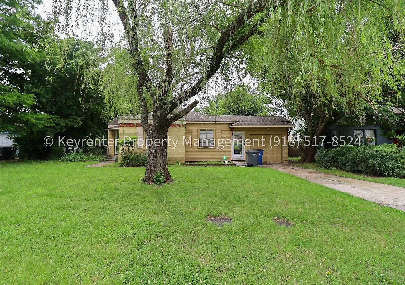 Charming 3-Bedroom, 1-Bath Home — Photo 2