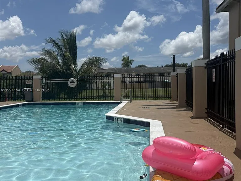 6425 SW 130th Pl #704 — Photo 17