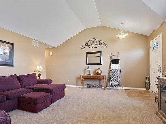 3rd image of 14908 Carey St #A