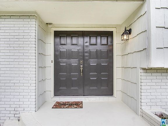 3rd image of 629 Winwood Dr