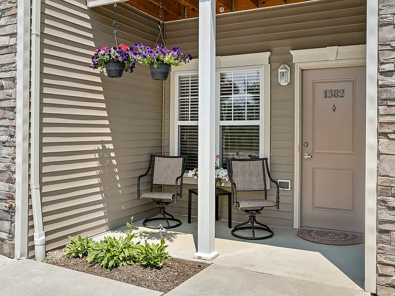 The Village at Cobblestone Court — Photo 44