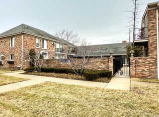 2346 W Forteen Mile Rd #6, Royal Oak, MI 48073