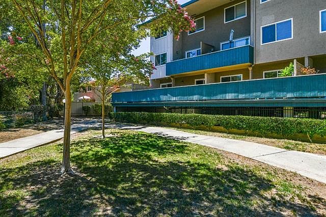 1st image of 7110 Rainbow Dr APT 9