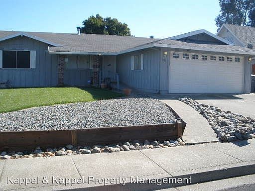 2nd image of 296 Livingston Ave