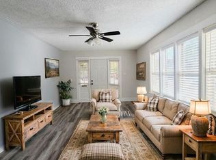 112 N Walnut St, Colorado Springs, CO 80905