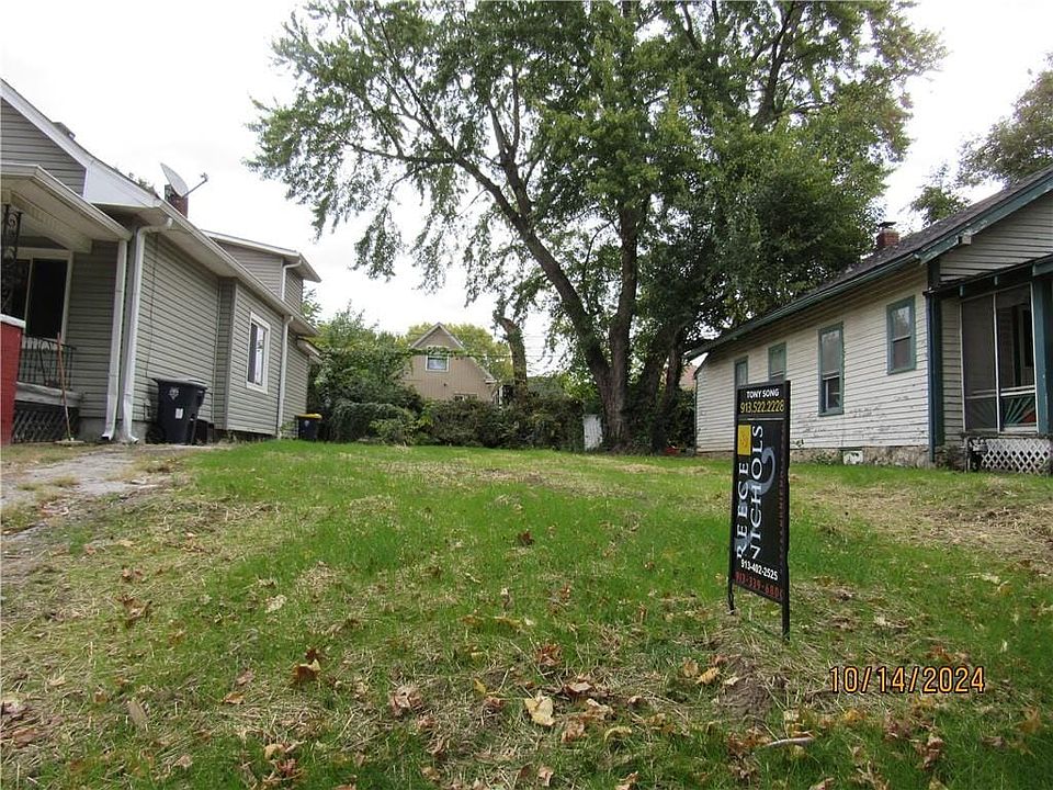 2nd image of 2319 Myrtle Ave