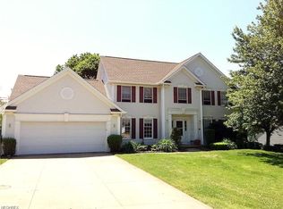 353 Laurel Ln, Wadsworth, OH 44281