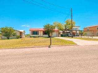 303 S Ave S, Marble Falls, TX 78654