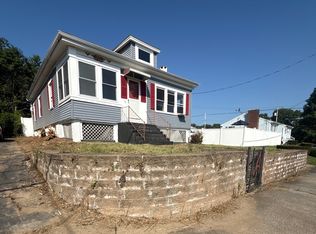 12 Roosevelt Ave, North Attleboro, MA 02760