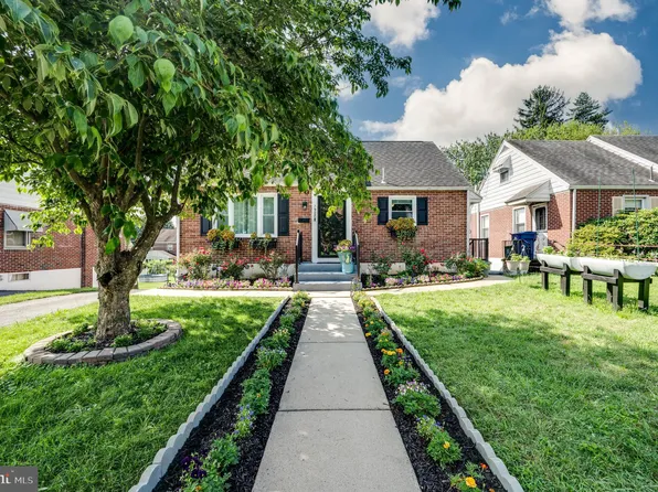 1928 Reading Ave, Reading, PA 19609