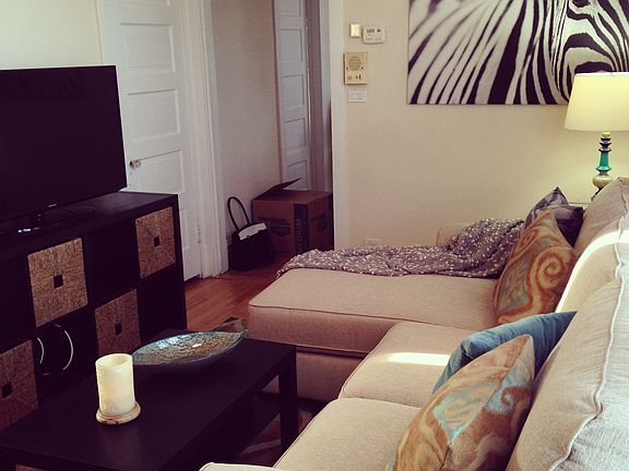 4th image of 1934 W Cortland St APT 3r