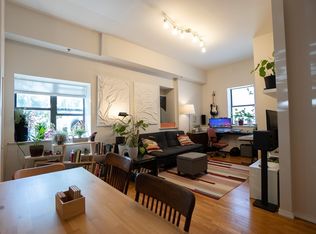 69 Harvey St APT 2, Cambridge, MA 02140