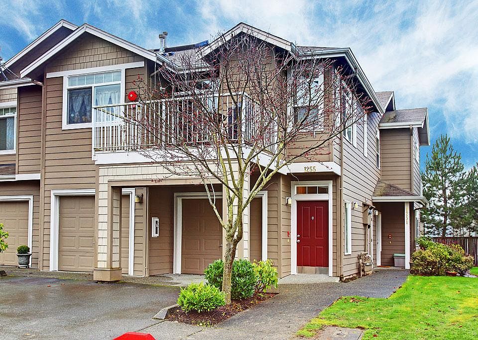1st image of 1255 227th Ln SE #D4