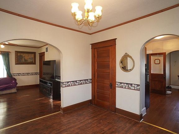 5th image of 302 W 1st St Lot 35