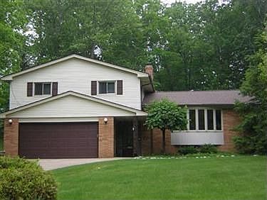 1st image of 4566 Oakridge Dr