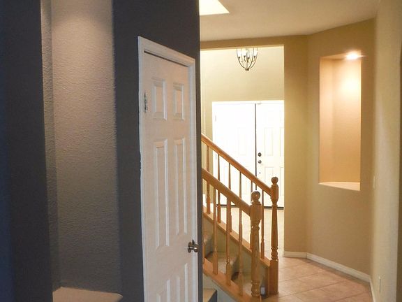 4th image of 12643 Tablerock Ln