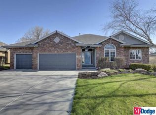 16918 Emiline St, Omaha, NE 68136