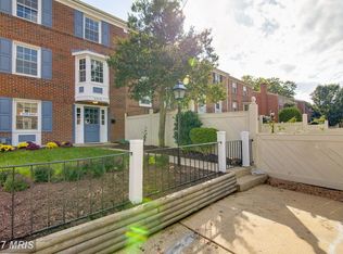 4313 Cedarlake Ct, Alexandria, VA 22309