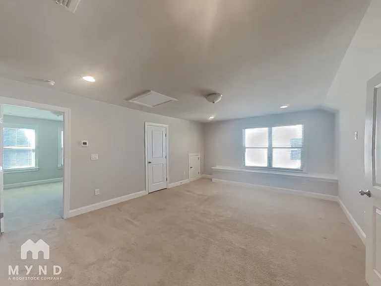 3570 Faulkner St — Photo 15