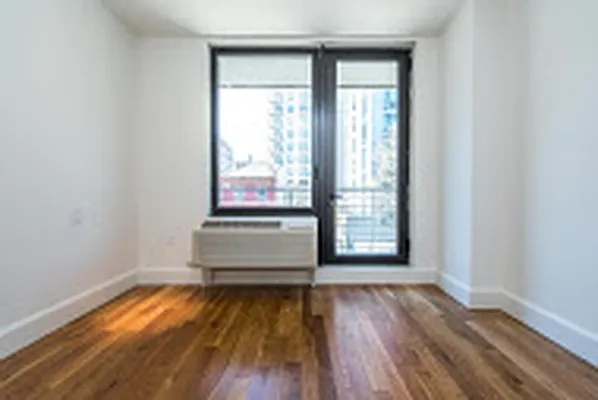 Rented by Nooklyn NYC LLC | media 119