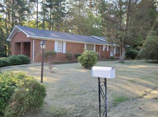 803 W Azalea Dr, La Fayette, GA 30728