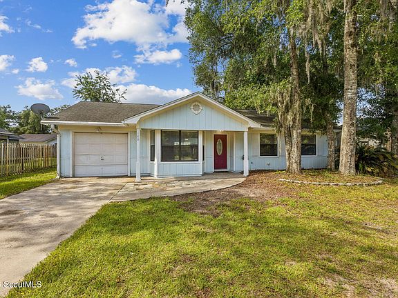 2nd image of 180 Dogwood Cir