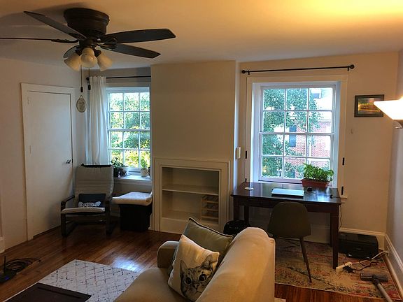 2nd image of 530 Pine St #3