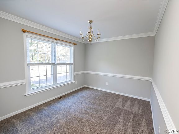 5th image of 6948 Henrietta Ct