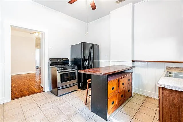 535 Jefferson Ave — Photo 7