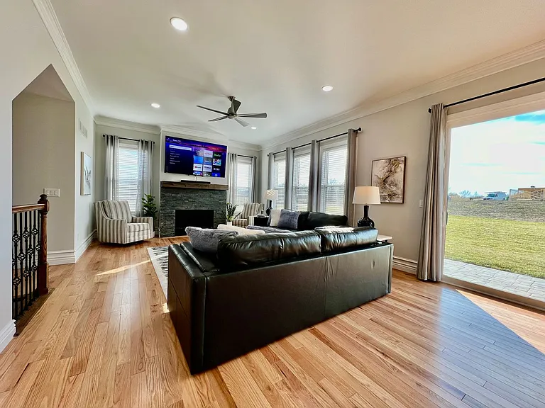 4827 Granada Ct — Photo 8