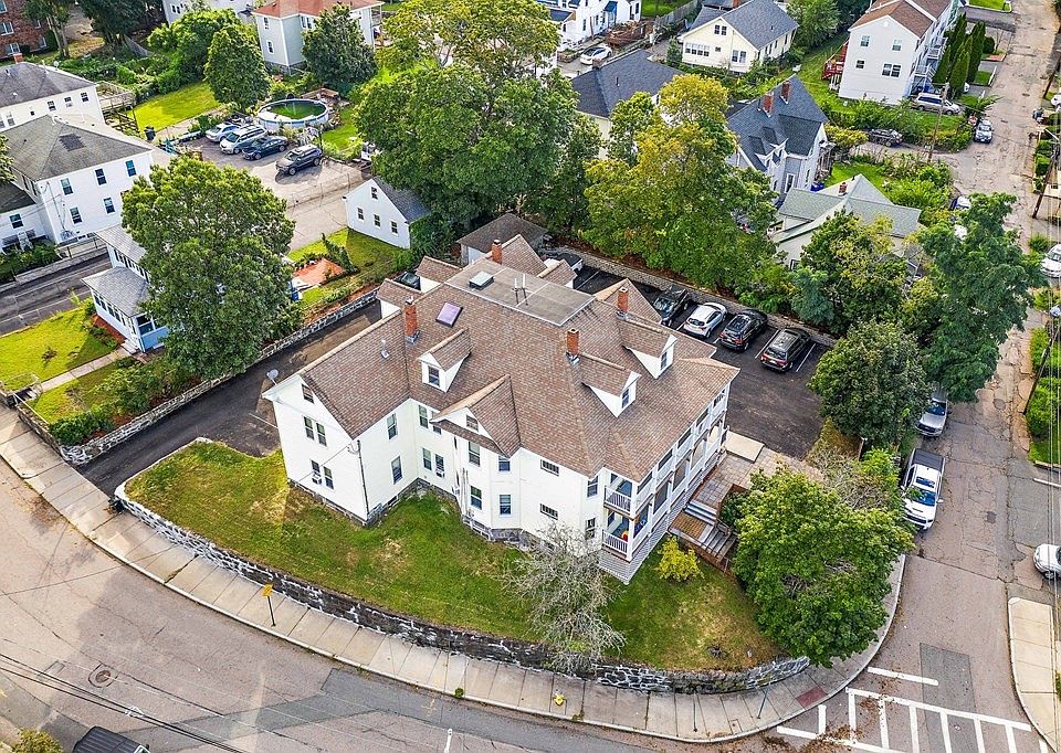 1st image of 2 Town Hill St #4
