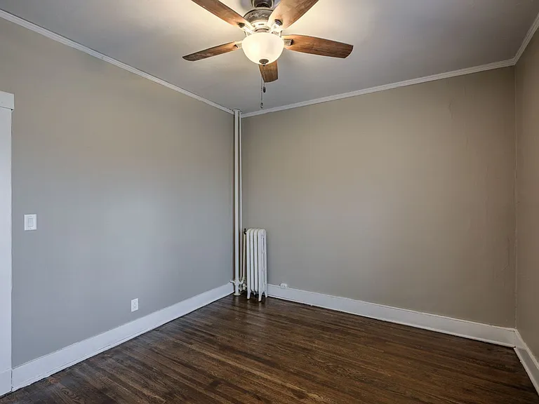 606 S 32nd Ave — Photo 31