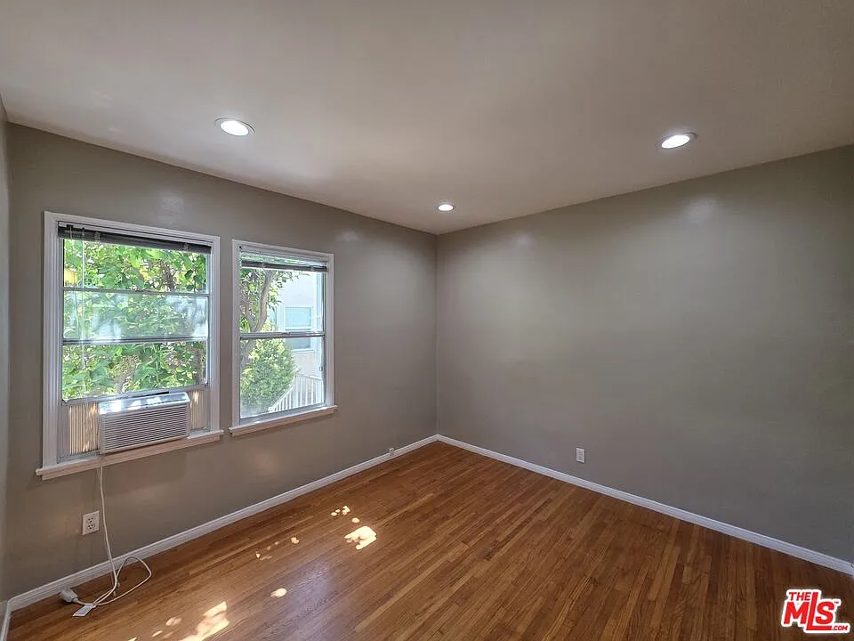 1430 Franklin St — Photo 1