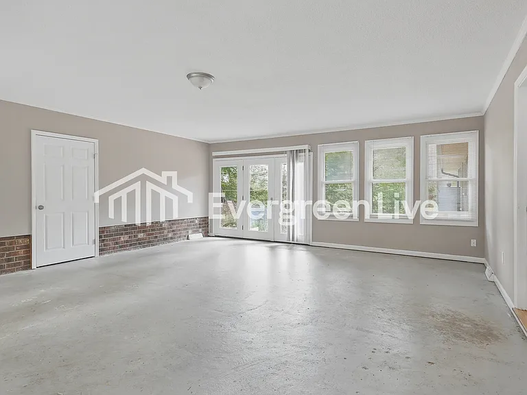4 Bransfield Ct — Photo 7