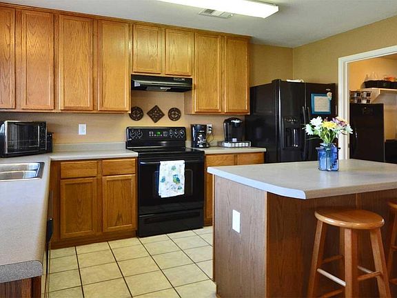 3rd image of 5625 Piedra Dr
