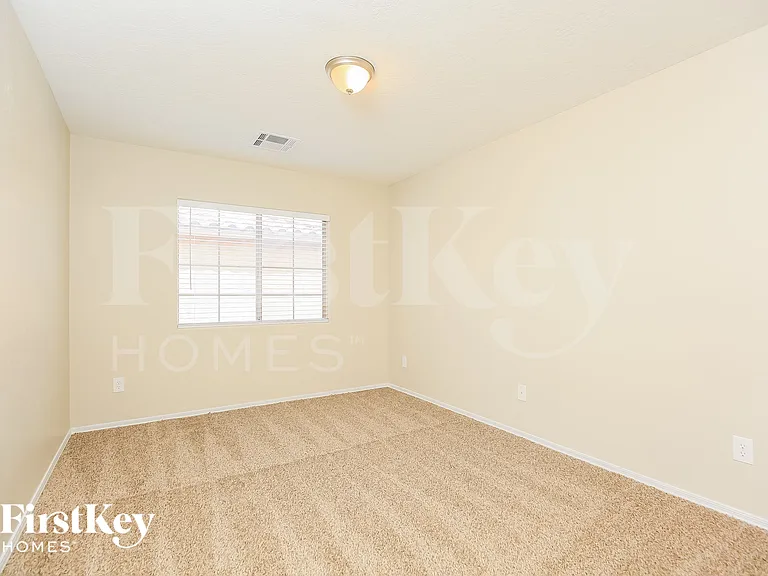 9048 Salvatore St — Photo 11
